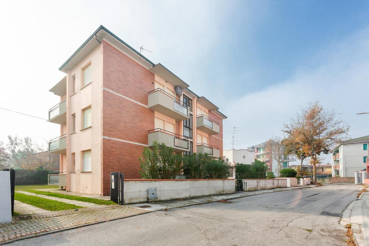 Lido di Pomposa Flat a due passi dalla Spiaggia! Esterno foto